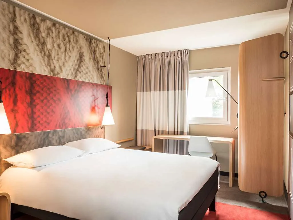 מלון Ibis Pontorson Baie Du Mont Saint Michel Saint-Georges-de-Gréhaigne
